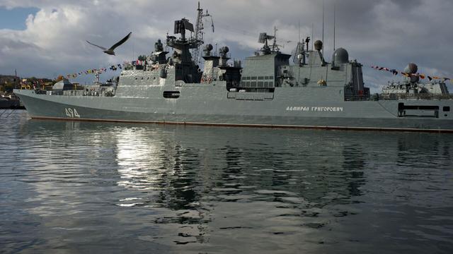 英国副国防大臣：英海军2年内伴航超100艘俄罗斯军舰(1) 