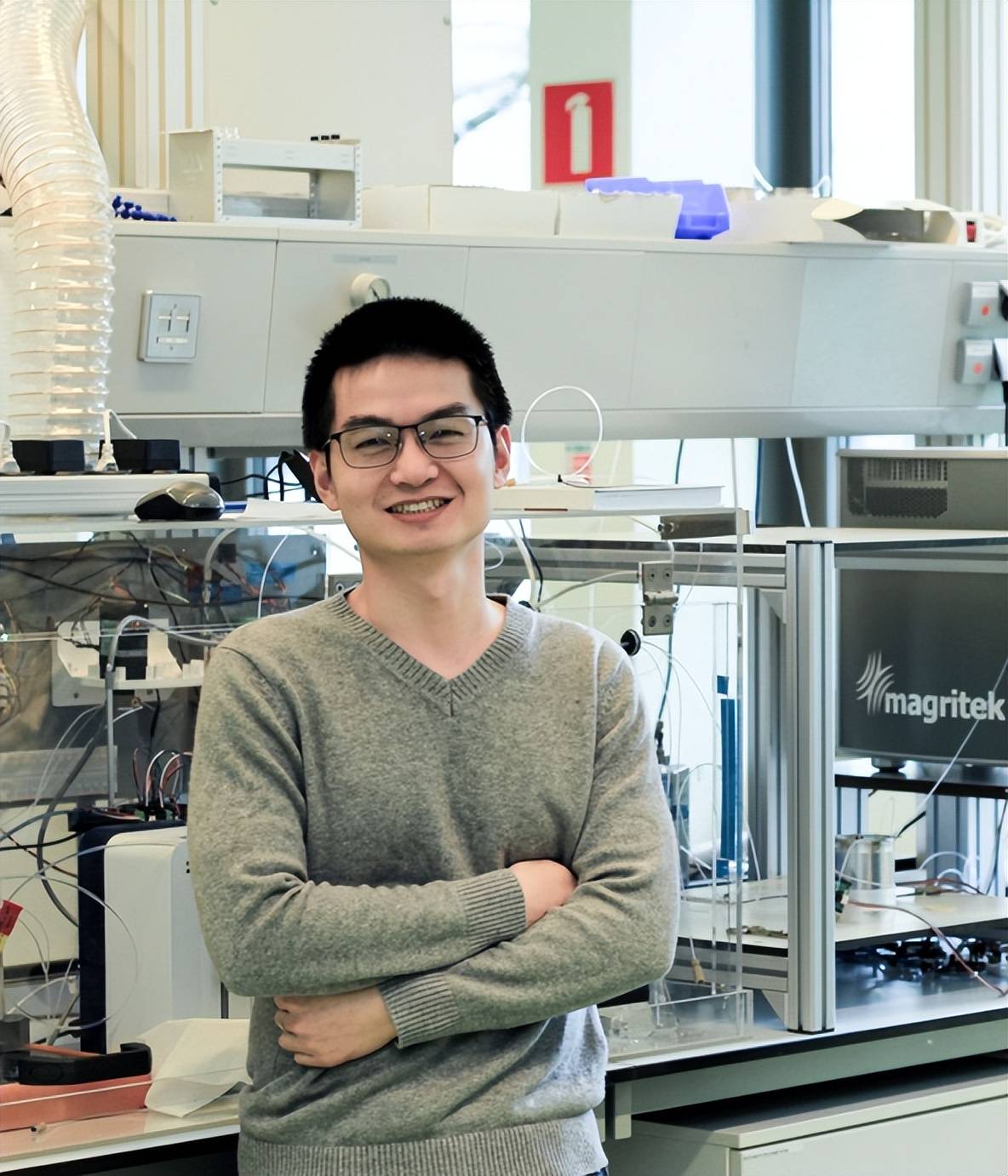 阿姆斯特丹大学研究员开发自动化学合成ai机器人